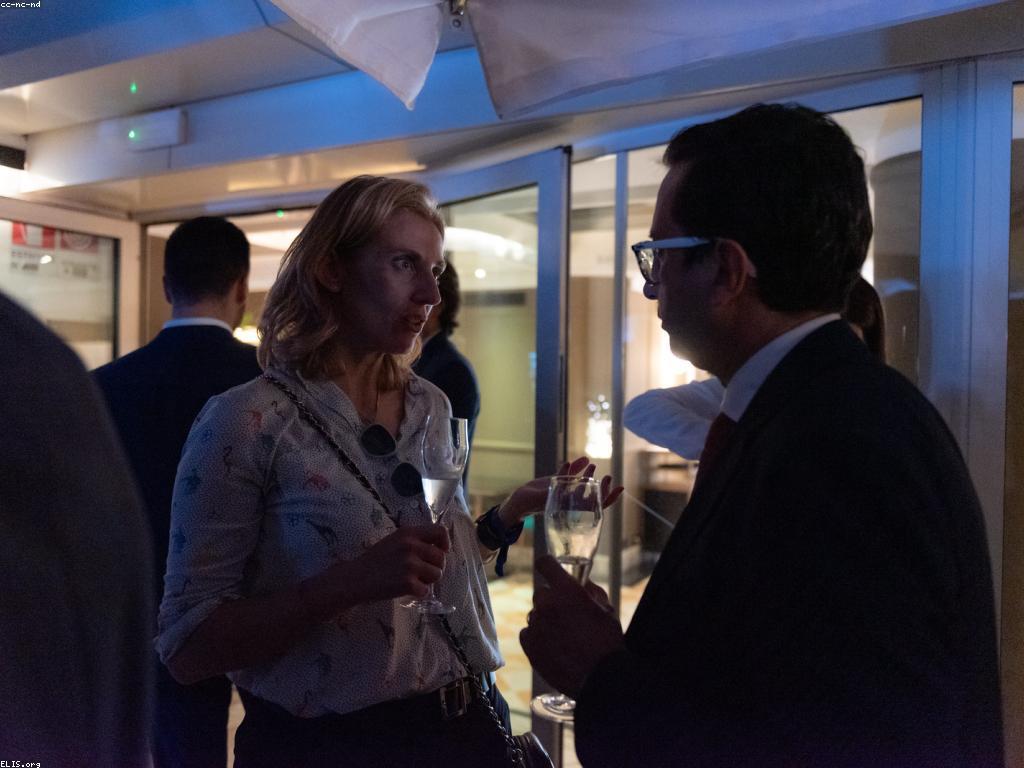 ព័ត៌មានថ្មីៗ និងការប្រែប្រួលលើទីផ្សារ